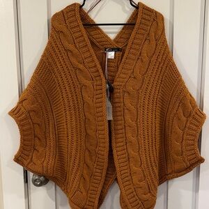 Berritti Wool Blend Women's Poncho